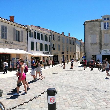 Appartement Elegant Avec Vue Sur Le Port Saint-Martin-de-Ré Екстериор снимка