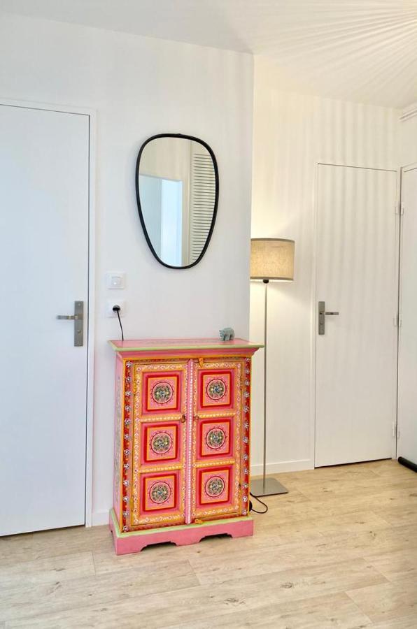 Appartement Elegant Avec Vue Sur Le Port Saint-Martin-de-Ré Екстериор снимка