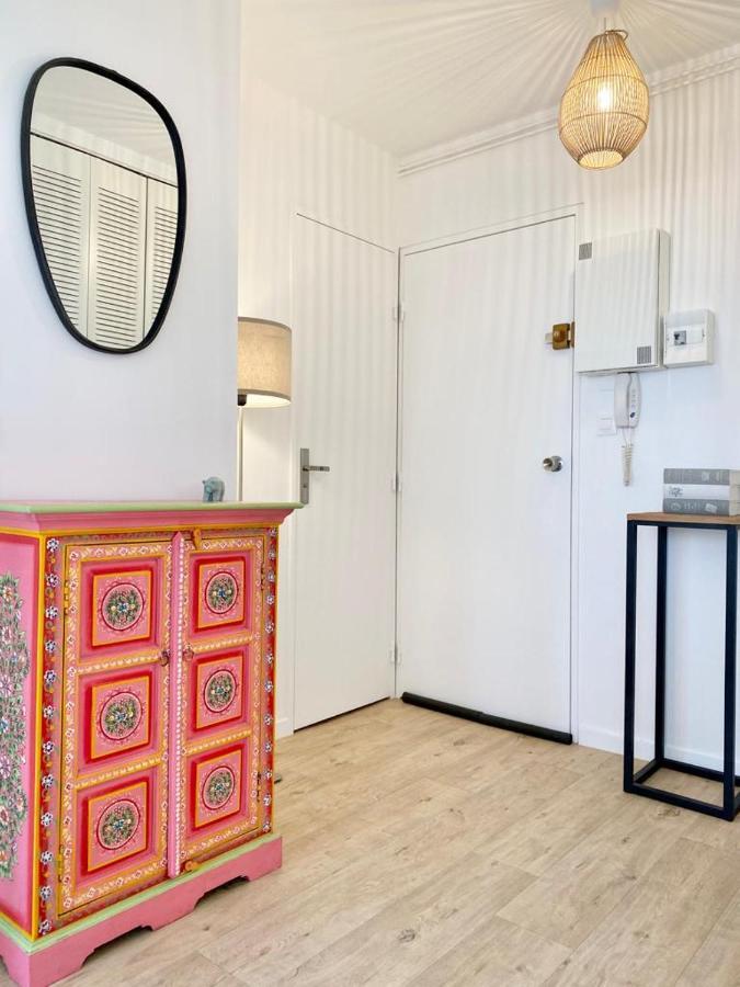 Appartement Elegant Avec Vue Sur Le Port Saint-Martin-de-Ré Екстериор снимка