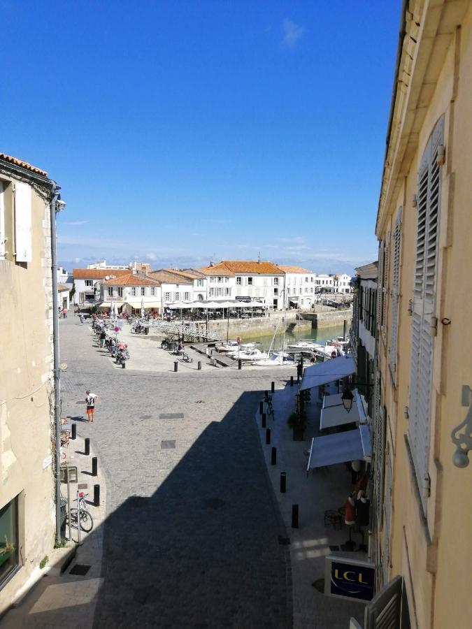 Appartement Elegant Avec Vue Sur Le Port Saint-Martin-de-Ré Екстериор снимка