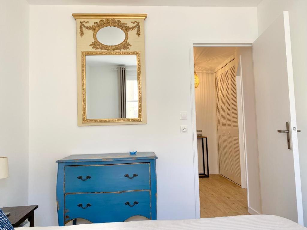 Appartement Elegant Avec Vue Sur Le Port Saint-Martin-de-Ré Екстериор снимка